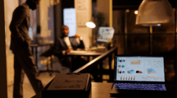 Top Business Analytics Tools for Tracking Company Performance