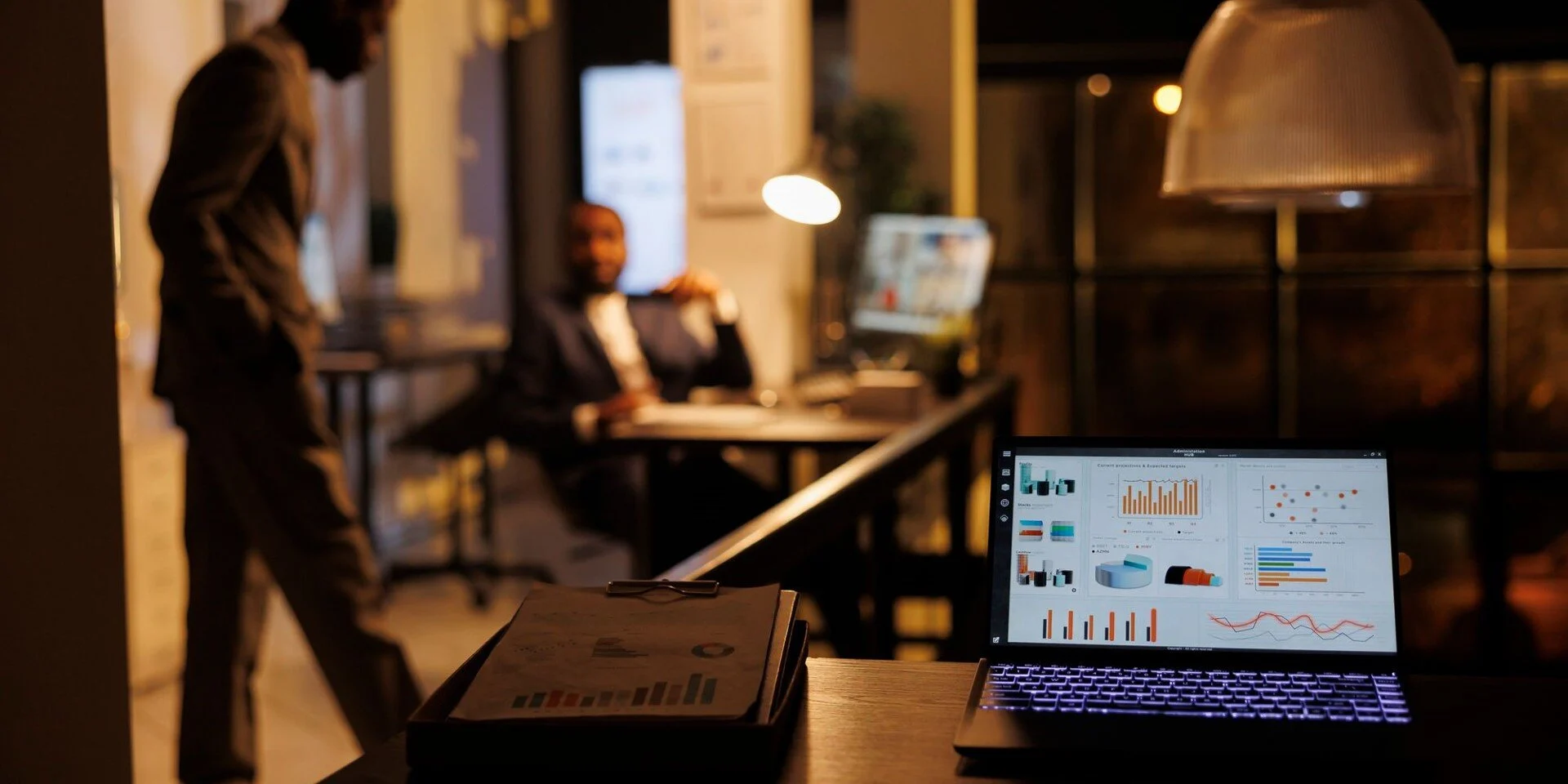 Top Business Analytics Tools for Tracking Company Performance